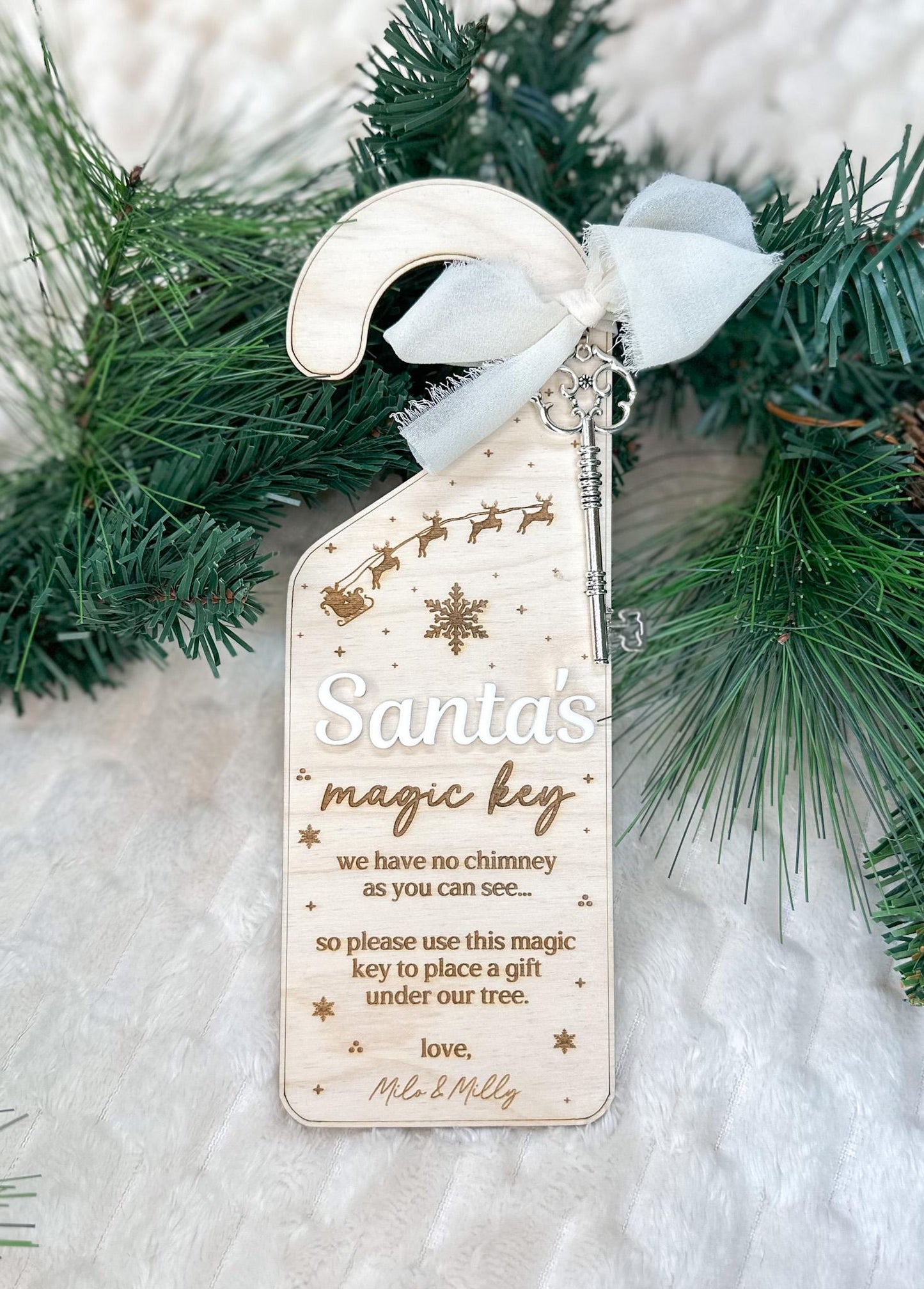 Santa's Magic Key Door Hanger Luna Beam Creations