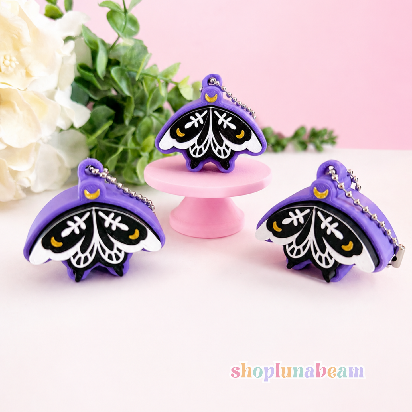 Tiny Moth Clicker