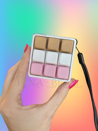 9 Key Clicker - Pick Your Colors!