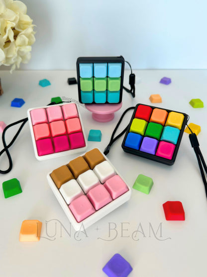 9 Key Clicker - Pick Your Colors!