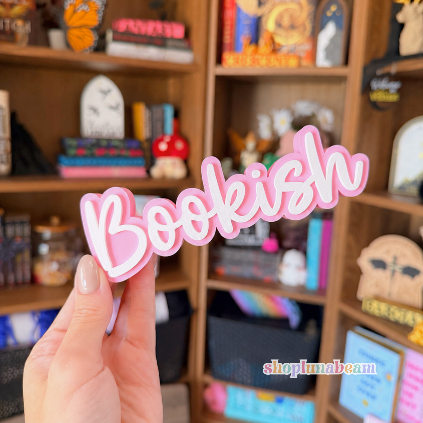 Bookish Shelf Sitter