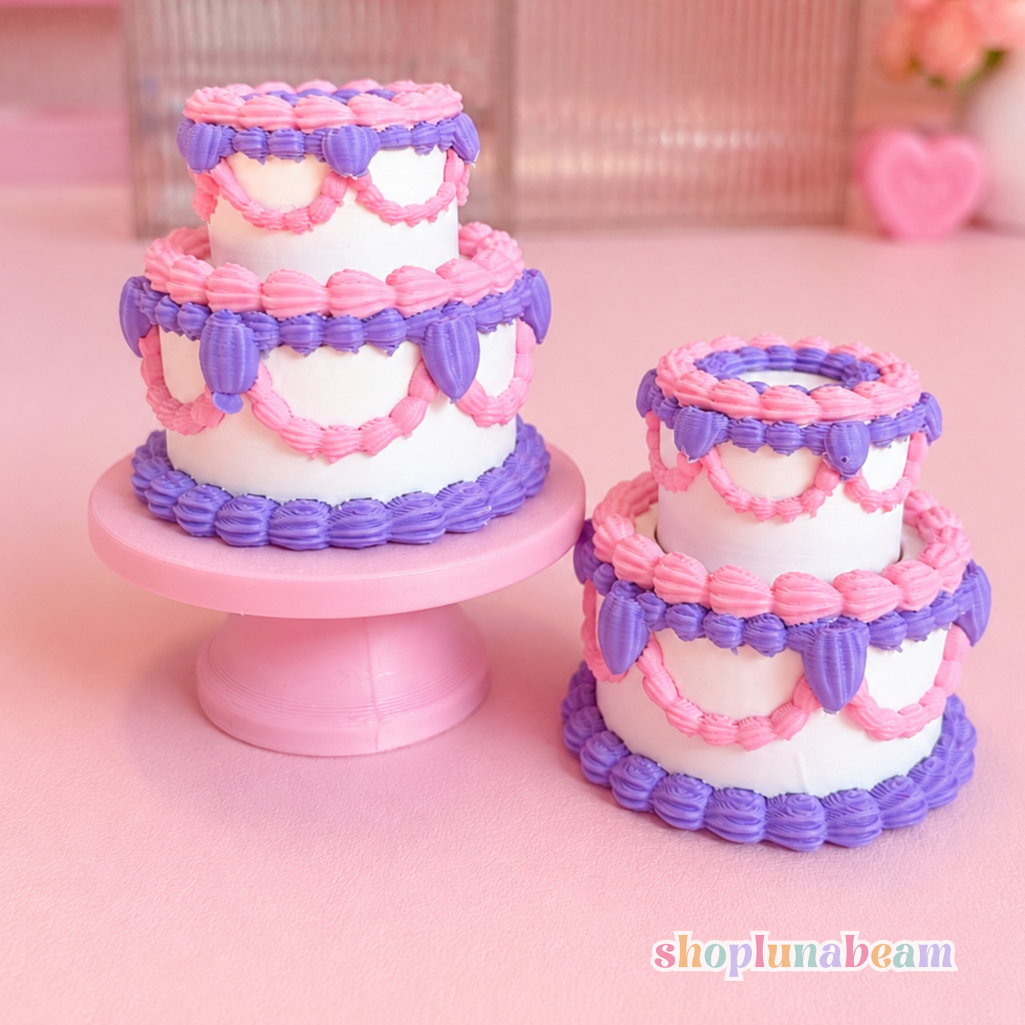 Vintage Piped Cake Clicker