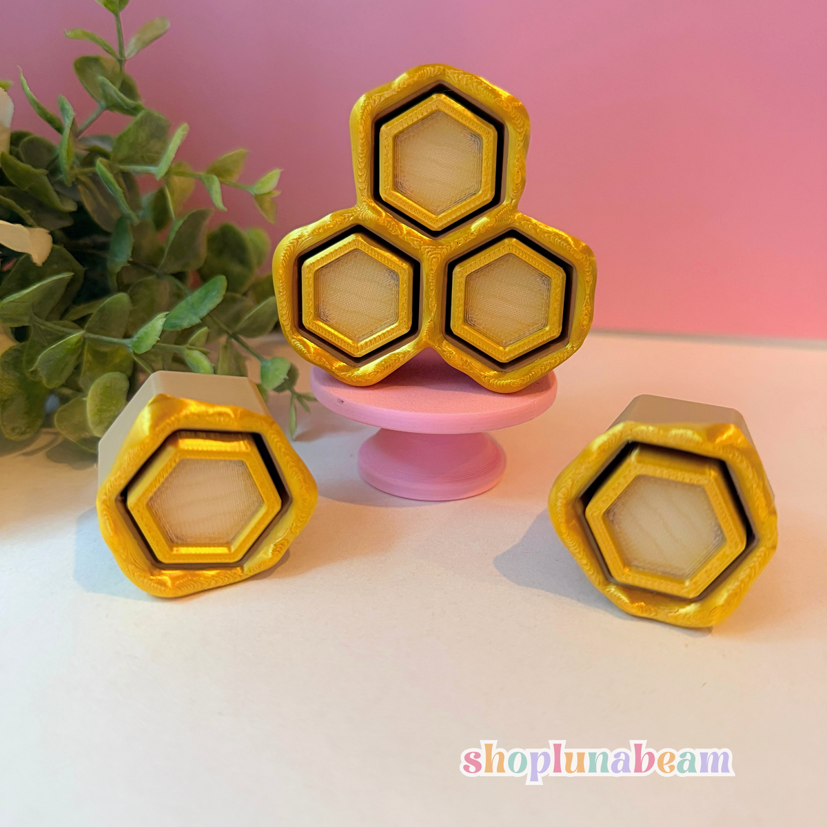 Honeycomb Clicker